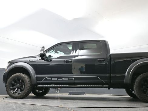 Used 2020 Ford F150 XLT w/ Equipment Group 302A Luxury AWD/4WD image 53
