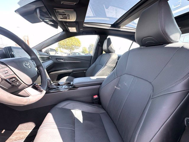 Used 2025 Toyota Camry XSE FWD image 32