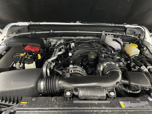 New 2025 Jeep Wrangler Sahara w/ Technology Group image 39