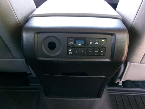 Used 2013 Toyota Sequoia Limited RWD image 26