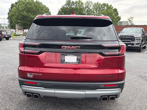 Used 2024 GMC Acadia Elevation w/ Luxury Package FWD image 6