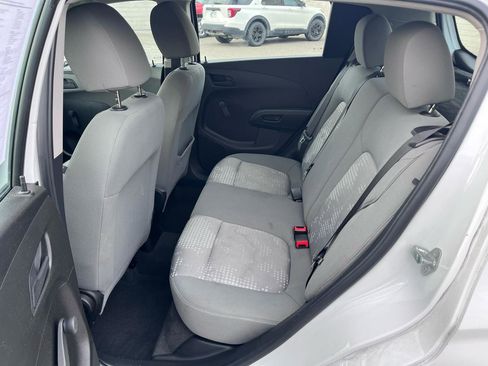 Used 2017 Chevrolet Sonic LT FWD image 12