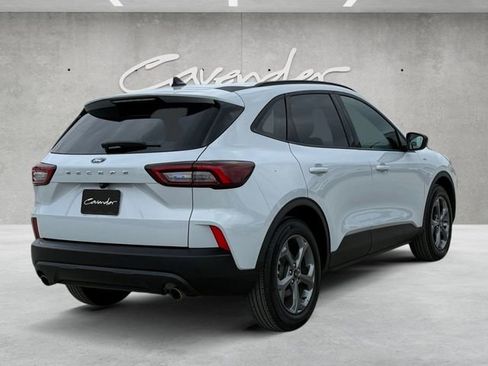 Used 2025 Ford Escape ST-Line image 16