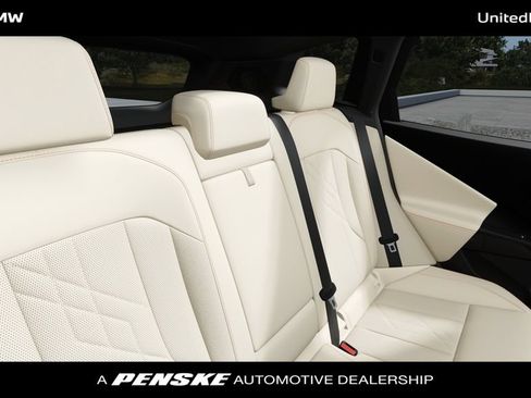 New 2026 BMW X3 xDrive30i w/ Premium Package AWD/4WD image 12