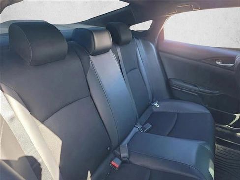 Used 2019 Honda Civic Sport image 17