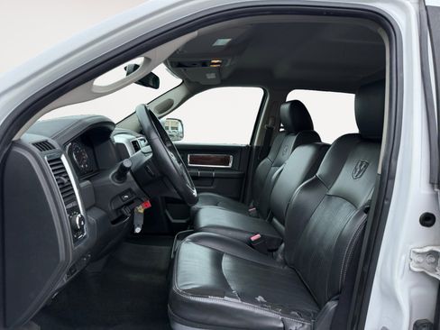 Used 2012 RAM 1500 Laramie image 10