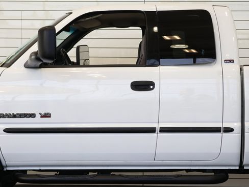 Used 1999 Dodge Ram 2500 Truck 4x4 Quad Cab image 56