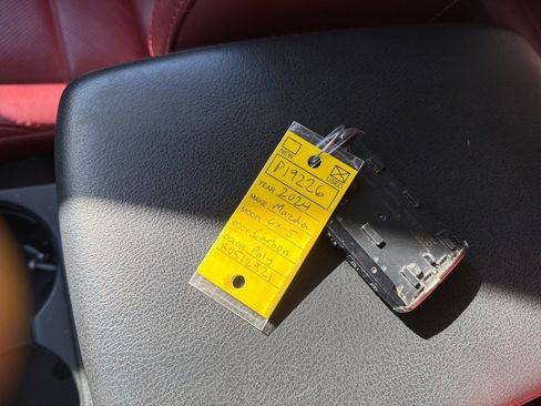 Certified 2024 MAZDA CX-5 Carbon Edition image 31