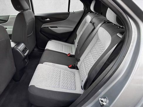 Used 2024 Chevrolet Equinox LS image 17