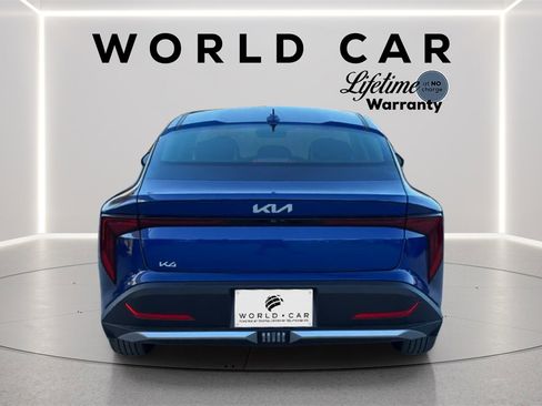New 2025 Kia K4 LXS image 4