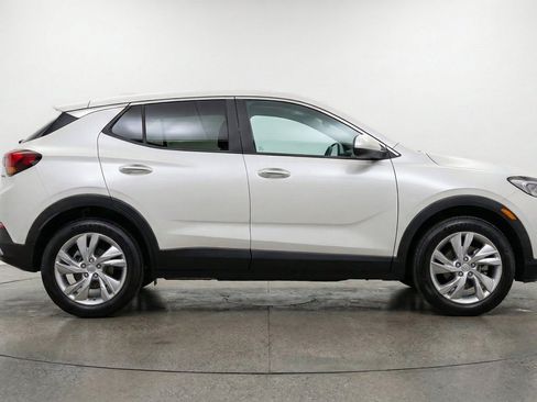 Used 2025 Buick Encore GX Preferred FWD image 11
