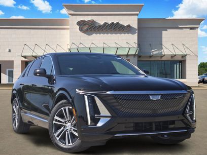 New 2025 Cadillac Lyriq Luxury