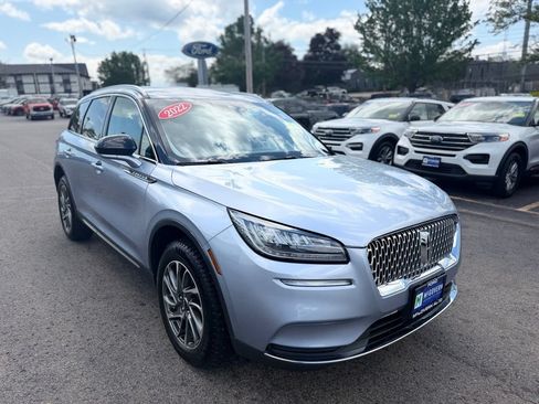 Used 2022 Lincoln Corsair AWD w/ Equipment Group 101A image 12