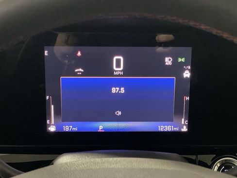 Certified 2025 Chevrolet Trax RS w/ Driver Confidence Package image 17