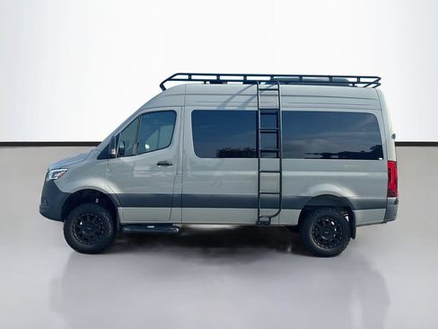 Used 2024 Mercedes-Benz Sprinter 2500 image 7