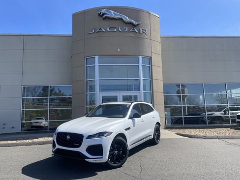 Used 2025 Jaguar F-PACE R-Dynamic S image 1