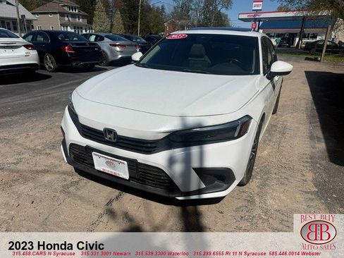 Used 2023 Honda Civic EX image 3