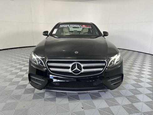 Used 2018 Mercedes-Benz E 300 image 3