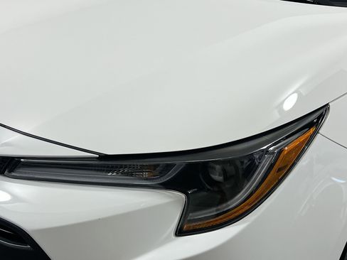 Used 2025 Toyota Corolla LE image 11