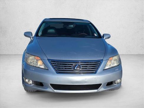 Used 2010 Lexus LS 460 image 2