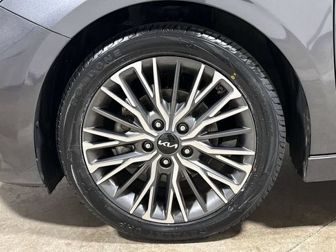 Used 2022 Kia Forte GT-Line w/ GT-Line Premium Package FWD image 28