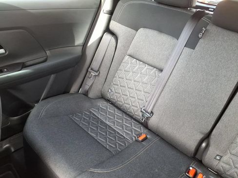 Used 2026 Nissan Kicks SV FWD image 16