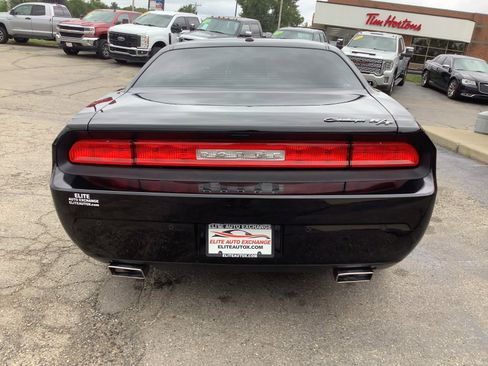 Used 2013 Dodge Challenger R/T Plus image 7