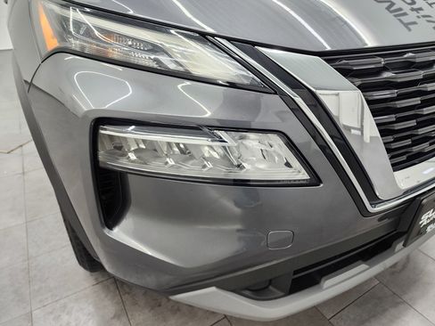 Used 2023 Nissan Rogue SV image 22