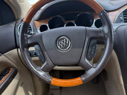 Used 2008 Buick Enclave CXL w/ Entertainment Package #2 image 17