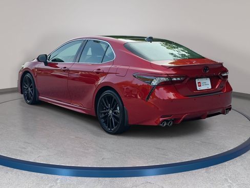 Used 2024 Toyota Camry XSE FWD image 7