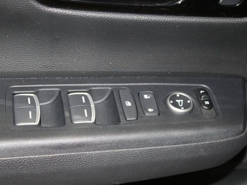 Used 2023 Honda CR-V Sport Touring image 9