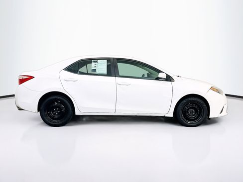 Used 2015 Toyota Corolla LE FWD image 10