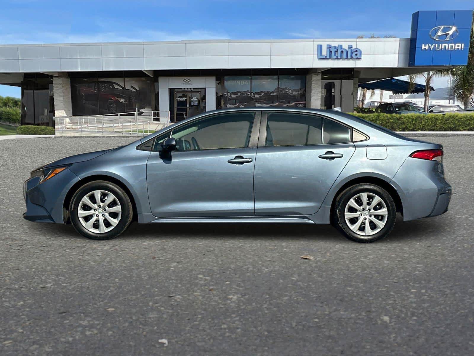 Used 2026 Toyota Corolla LE FWD image 6