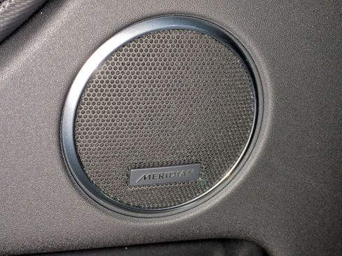 New 2026 Land Rover Discovery Sport Landmark AWD/4WD image 13