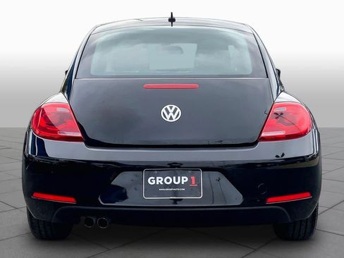 Used 2015 Volkswagen Beetle 1.8T FWD image 5
