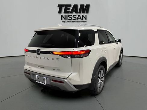 Certified 2022 Nissan Pathfinder SL AWD/4WD image 7