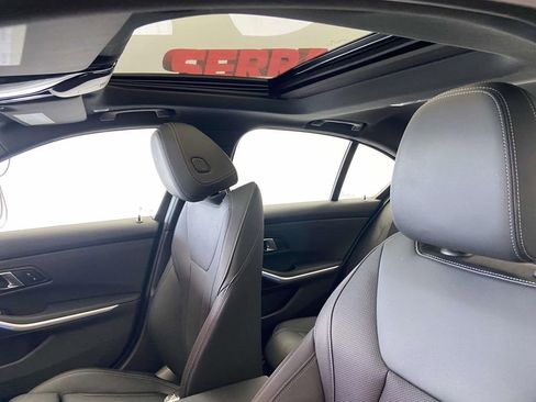 Used 2025 BMW 330i Sedan image 13