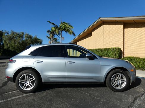 Used 2019 Porsche Macan image 7