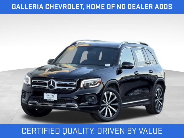 Used 2022 Mercedes-Benz GLB 250 4MATIC w/ Premium Package Lite image 2