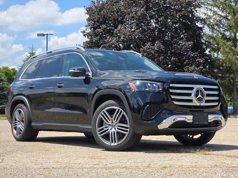 Certified 2024 Mercedes-Benz GLS 450 4MATIC image 1