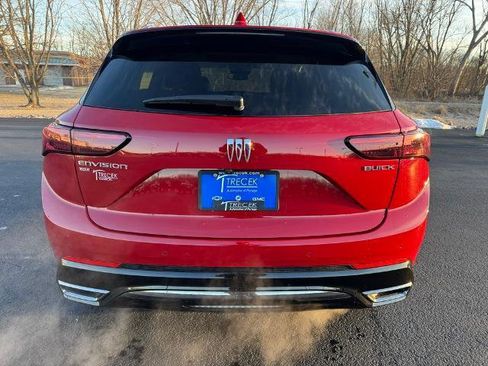 New 2025 Buick Envision Sport Touring image 8