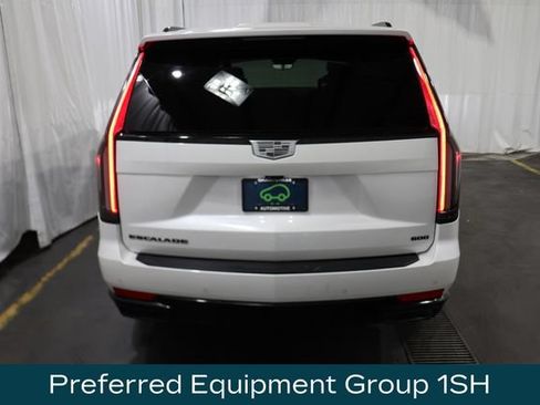 Used 2021 Cadillac Escalade Sport Platinum w/ LPO, ONYX Package AWD/4WD image 4