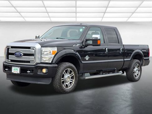 Used 2015 Ford F250 Platinum AWD/4WD image 2