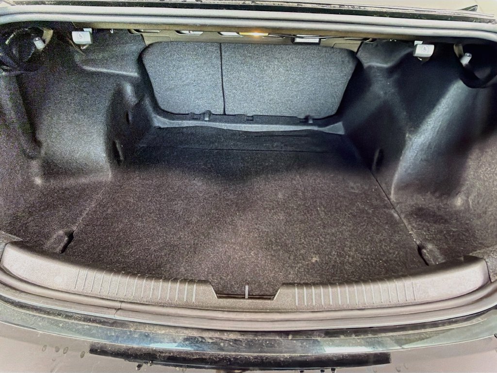 Used 2025 Chevrolet Malibu LS FWD image 29