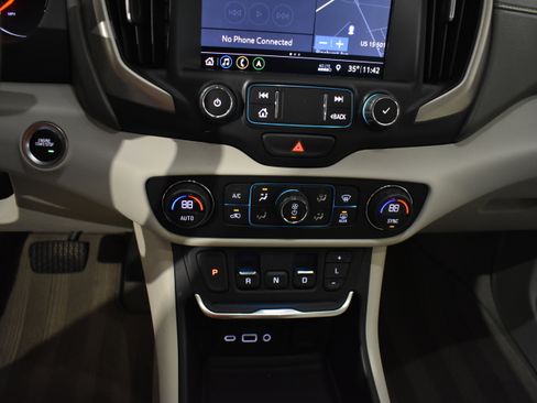 Used 2019 GMC Terrain Denali w/ Advanced Safety Package image 24