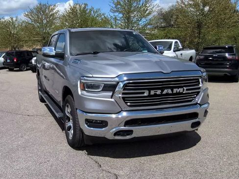 Certified 2023 RAM 1500 Laramie AWD/4WD image 3