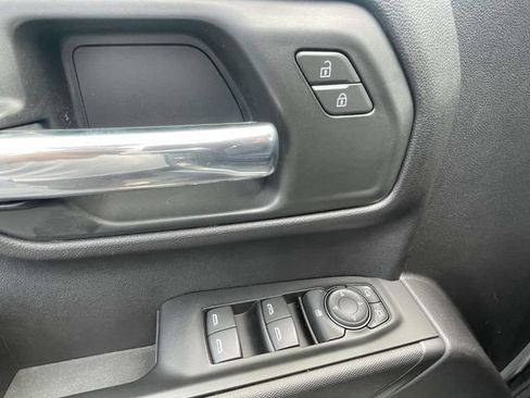 Used 2025 Chevrolet Silverado 1500 Custom RWD image 17