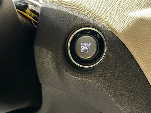 Used 2014 Hyundai Santa Fe Sport 2.0T w/ Technology Package 05 image 18