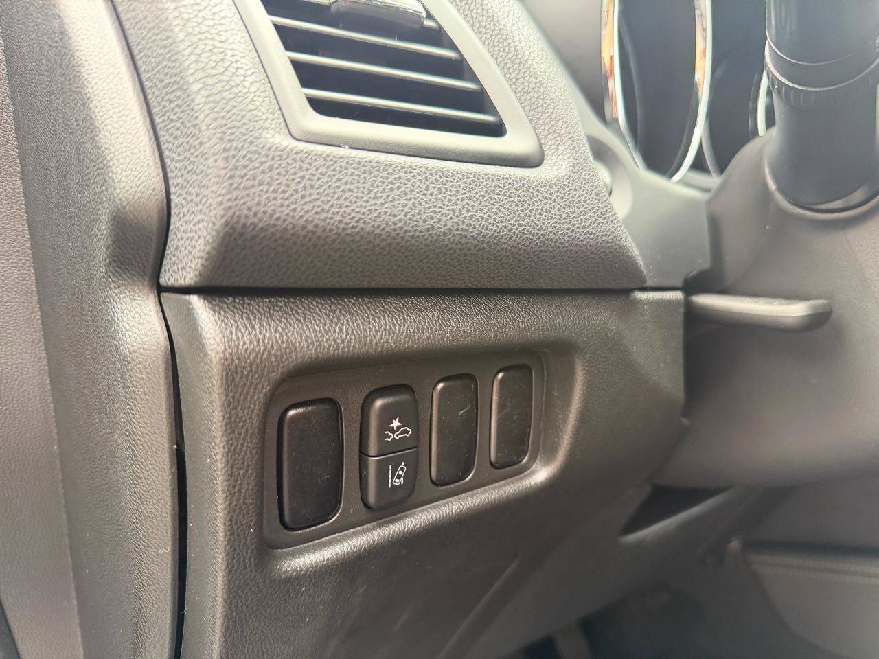 Used 2021 Mitsubishi Outlander Sport ES FWD image 21