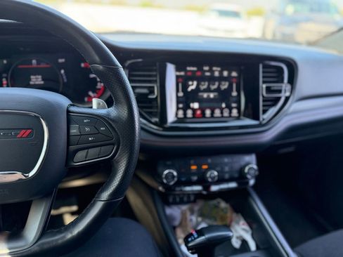 Used 2023 Dodge Durango GT AWD/4WD image 8